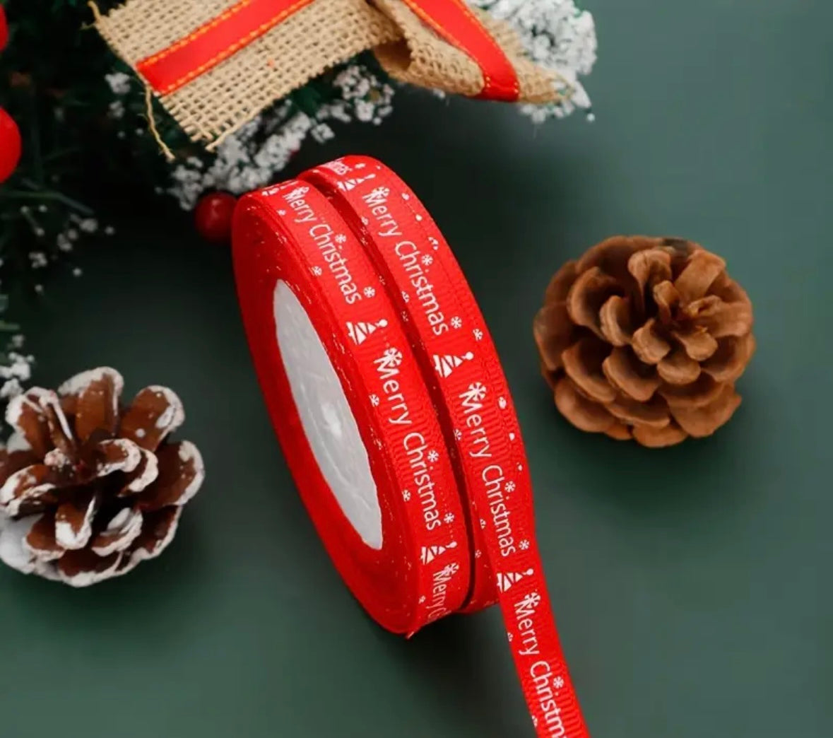 Ruban satiné joyeux Noël rouge