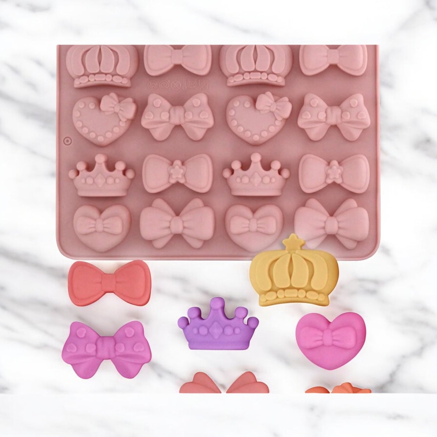 Moule Silicone – Couronne, Nœud & Cœur (16 Cavités)