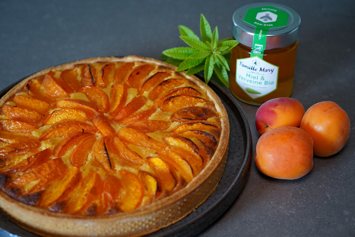 Tarte abricot et amande