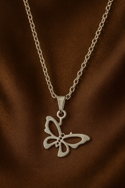 Collier pendentif « Papillon »