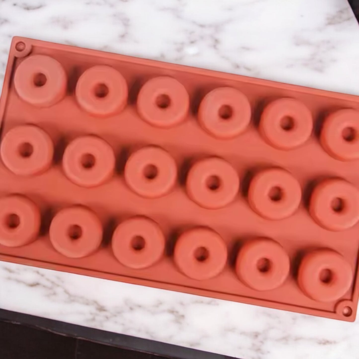 Moule silicone Donut 18 cavités