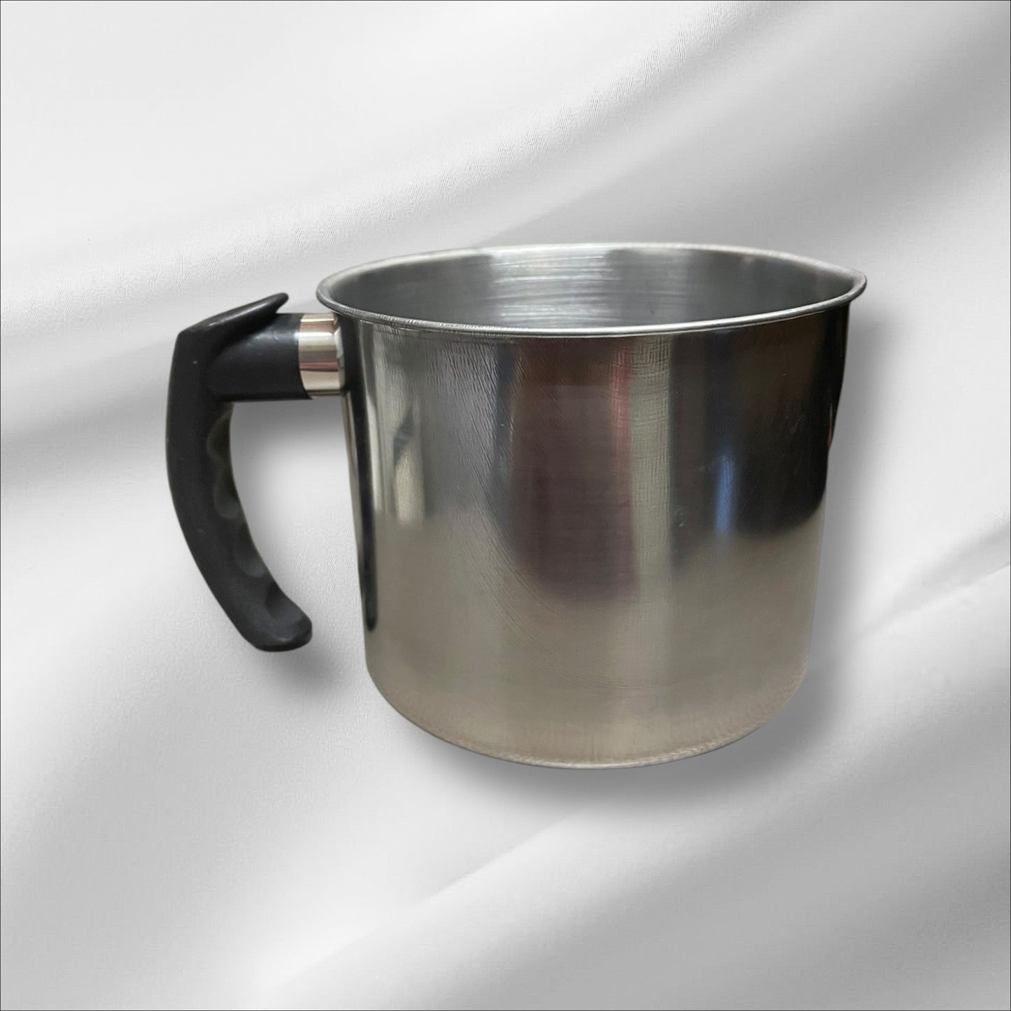 Pot fusion cire