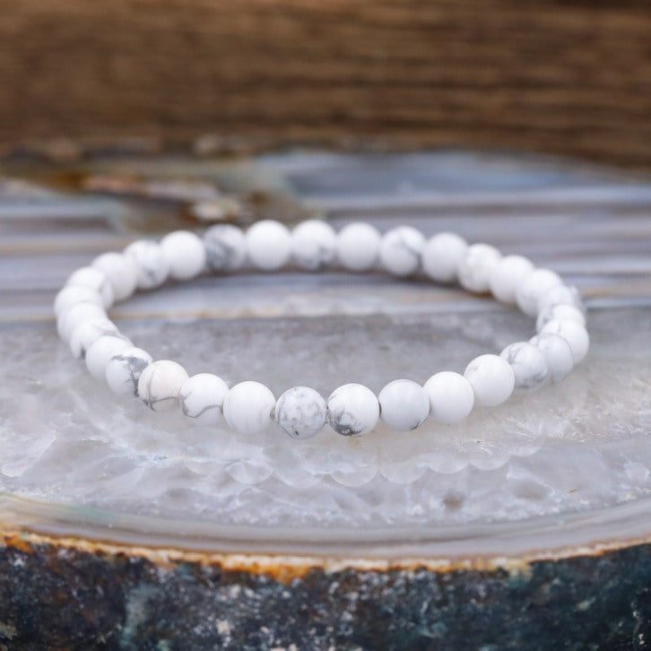 BRACELET "PATIENCE" EN HOWLITE